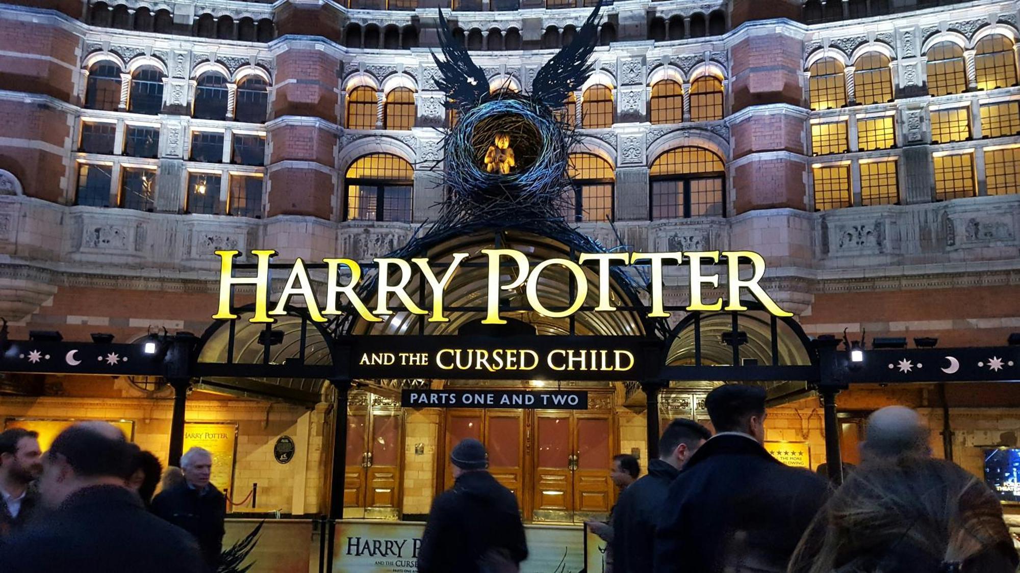 Cool Covent Garden Theatre Design Hub For Families Friends Couples Apartment ลอนดอน ภายนอก รูปภาพ
