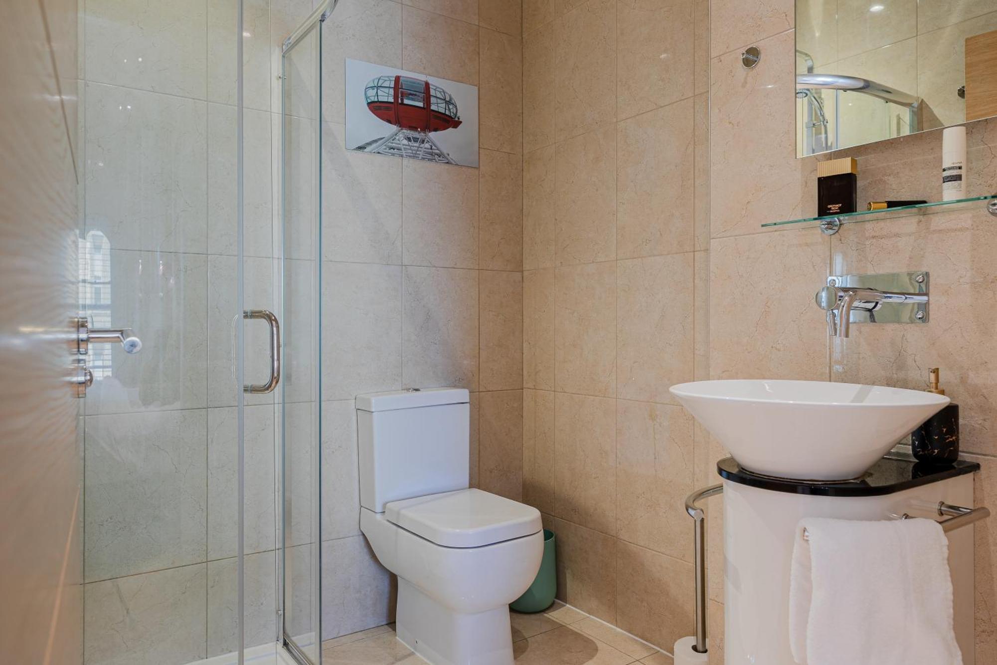Cool Covent Garden Theatre Design Hub For Families Friends Couples Apartment ลอนดอน ภายนอก รูปภาพ